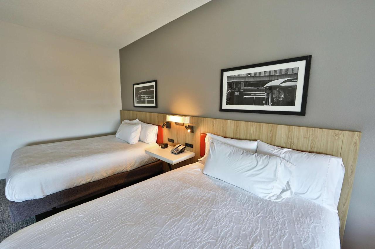 Hilton Garden Inn Savannah Historic District Extérieur photo